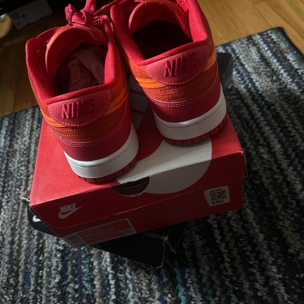 Nike Dunks - image 2